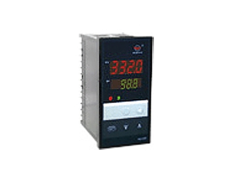 Intelligent self-tuning PID regulator